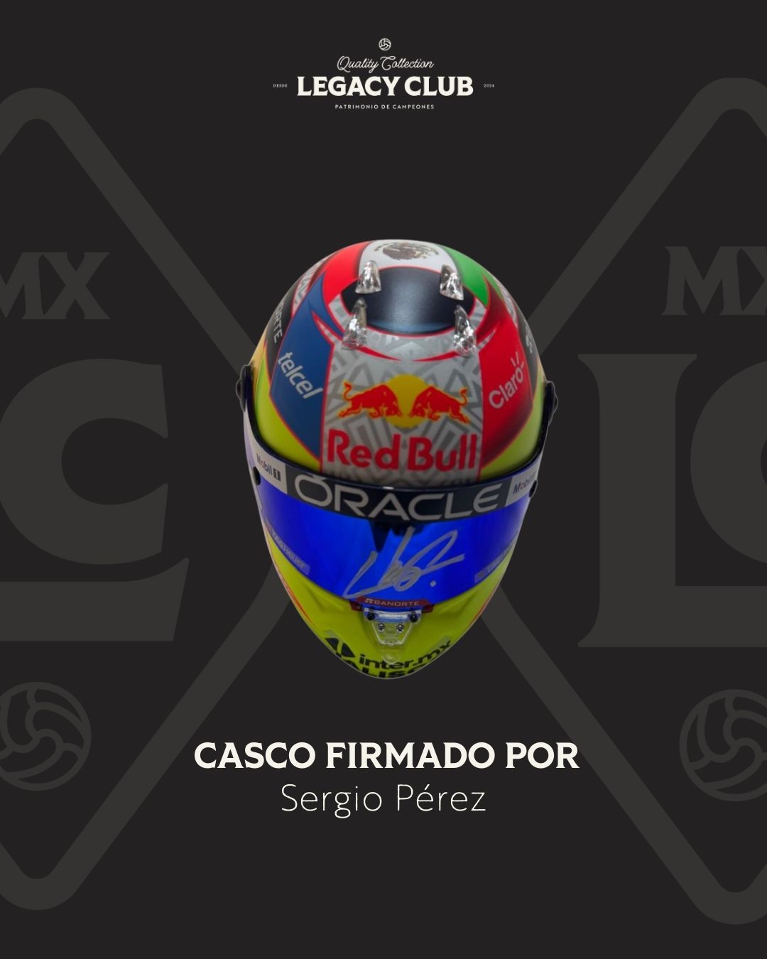 Mini casco firmado Sergio Pérez Red Bull Austria 2021