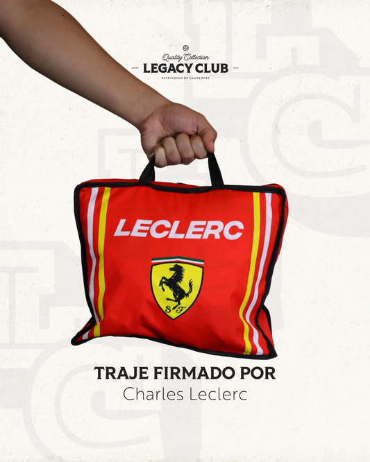 Traje Autografiado Charles Lecrerc