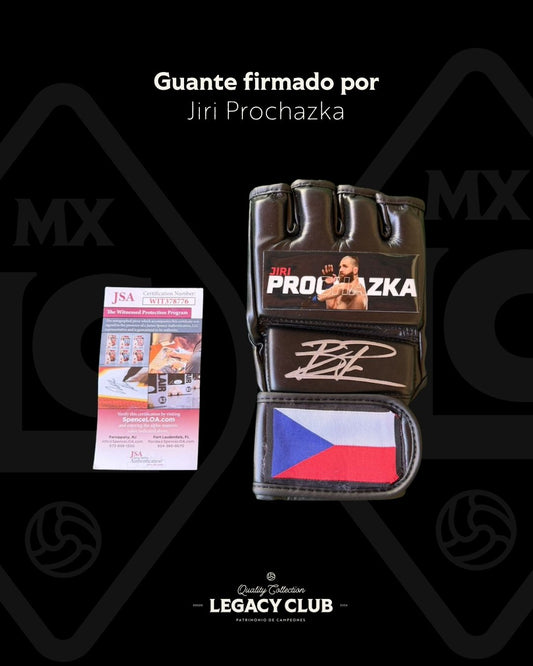 Guante firmado Jiri Prochazka
