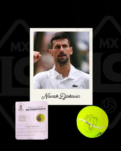 Pelota firmada Novak Djokovic
