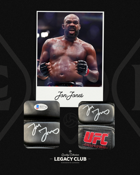 Guante firmado Jon Jones