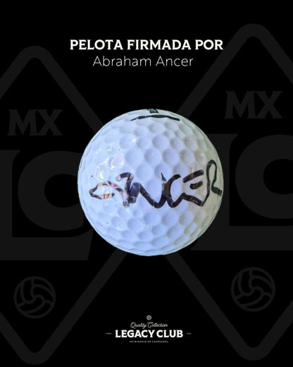 Pelota firmada Abraham Ancer