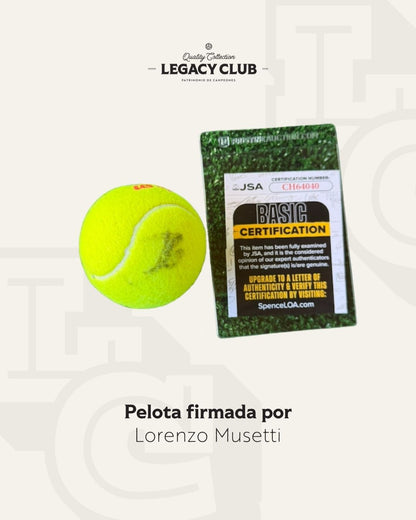 Pelota firmada Lorenzo Musetti