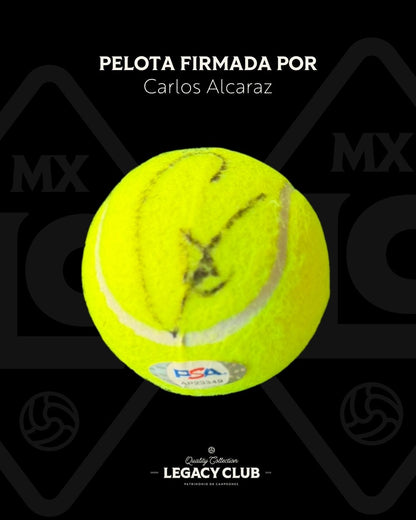 Pelota firmada Carlos Alcaraz