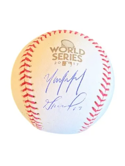 Yordan Álvarez y José Altuve — World Series 2017 — MLB