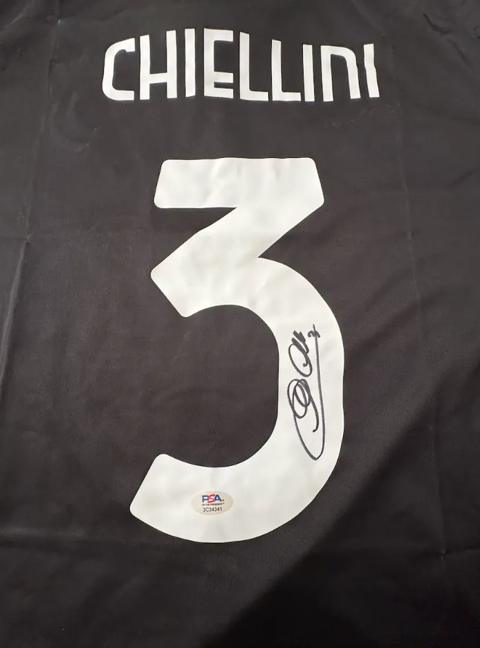 Giorgio Chiellini — Juventus