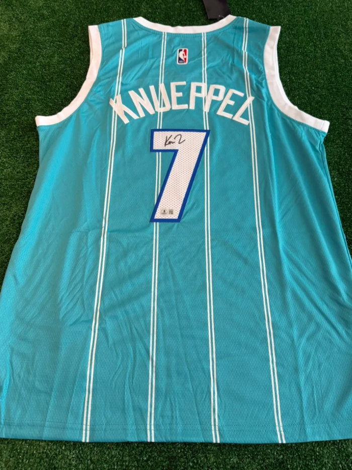 Kon Knueppel — Charlotte Hornets