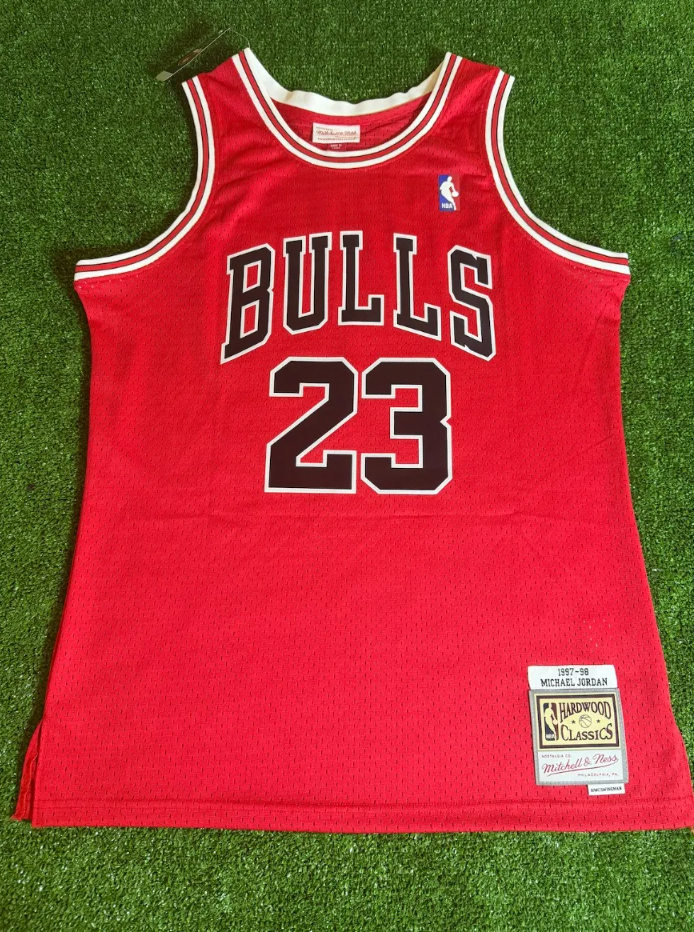 Michael Jordan — Roja — Chicago Bulls