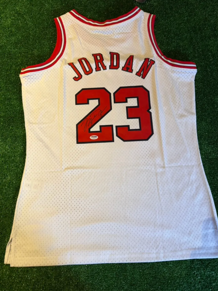 Michael Jordan — Blanca — Chicago Bulls