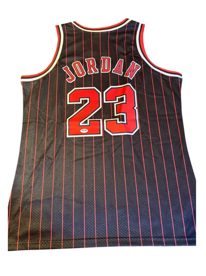 Michael Jordan — Negra — Chicago Bulls