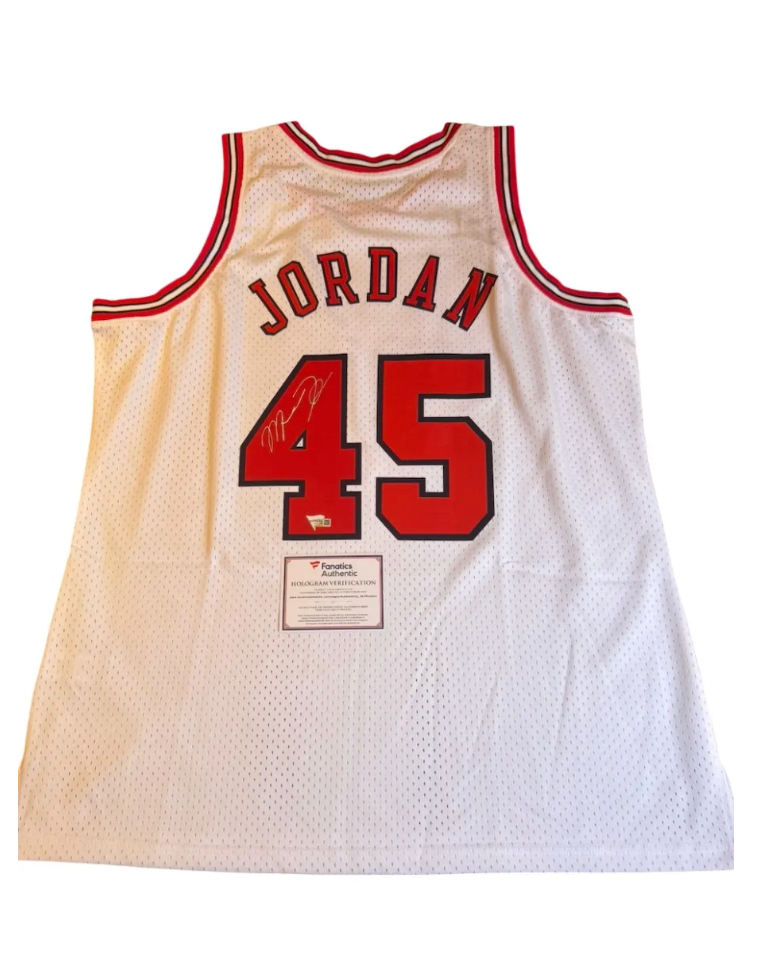Michael Jordan — Blanca #45 — Chicago Bulls