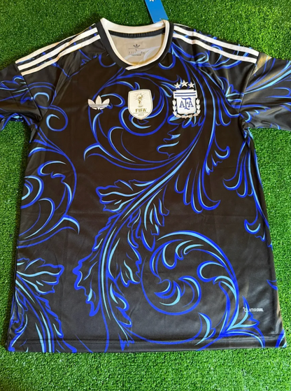 Lionel Messi — Selección Argentina (Edición Negra)