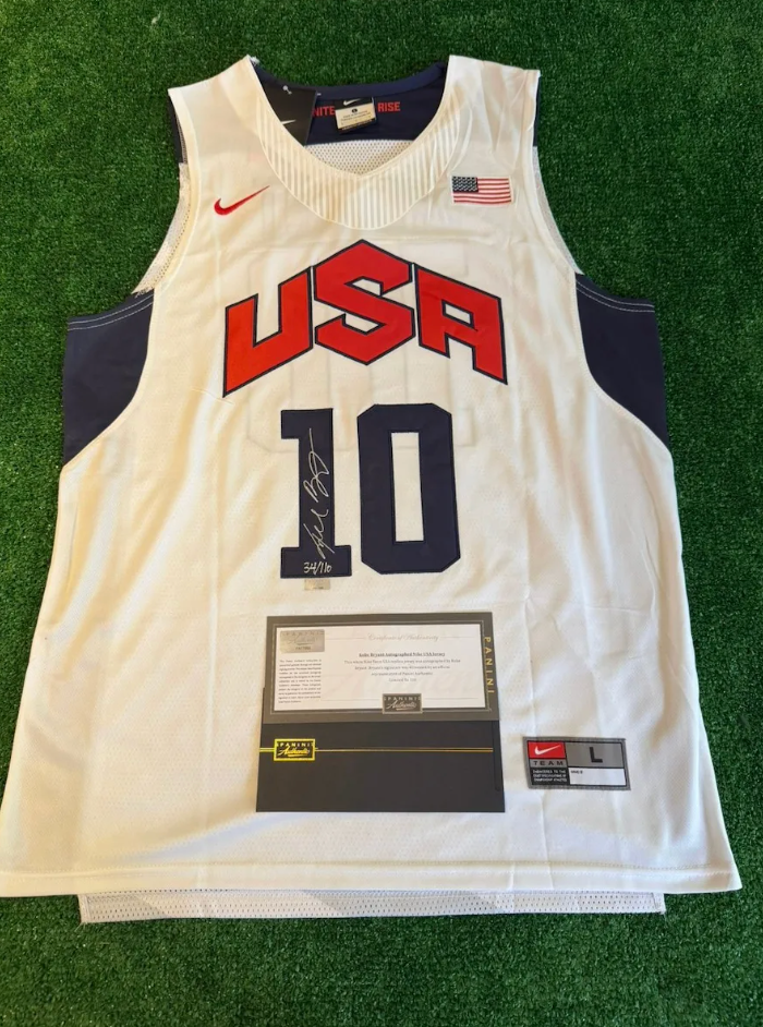 Kobe Bryant /110 — Selección USA