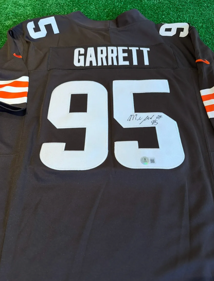 Myles Garrett — Cleveland Browns