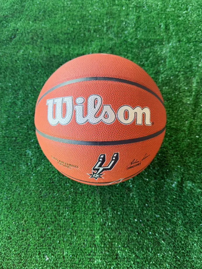 Tony Parker — San Antonio Spurs