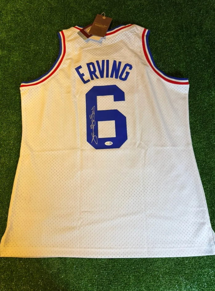 Julius Erving — Blanca — Philadelphia 76ers