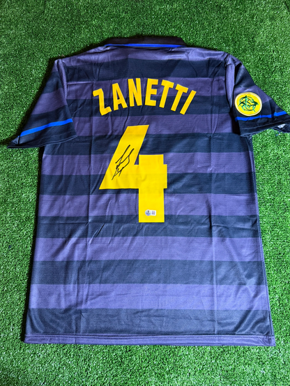 Javier Zanetti — Inter Milán