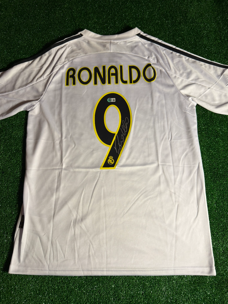 Ronaldo Nazario — 2002 — Real Madrid