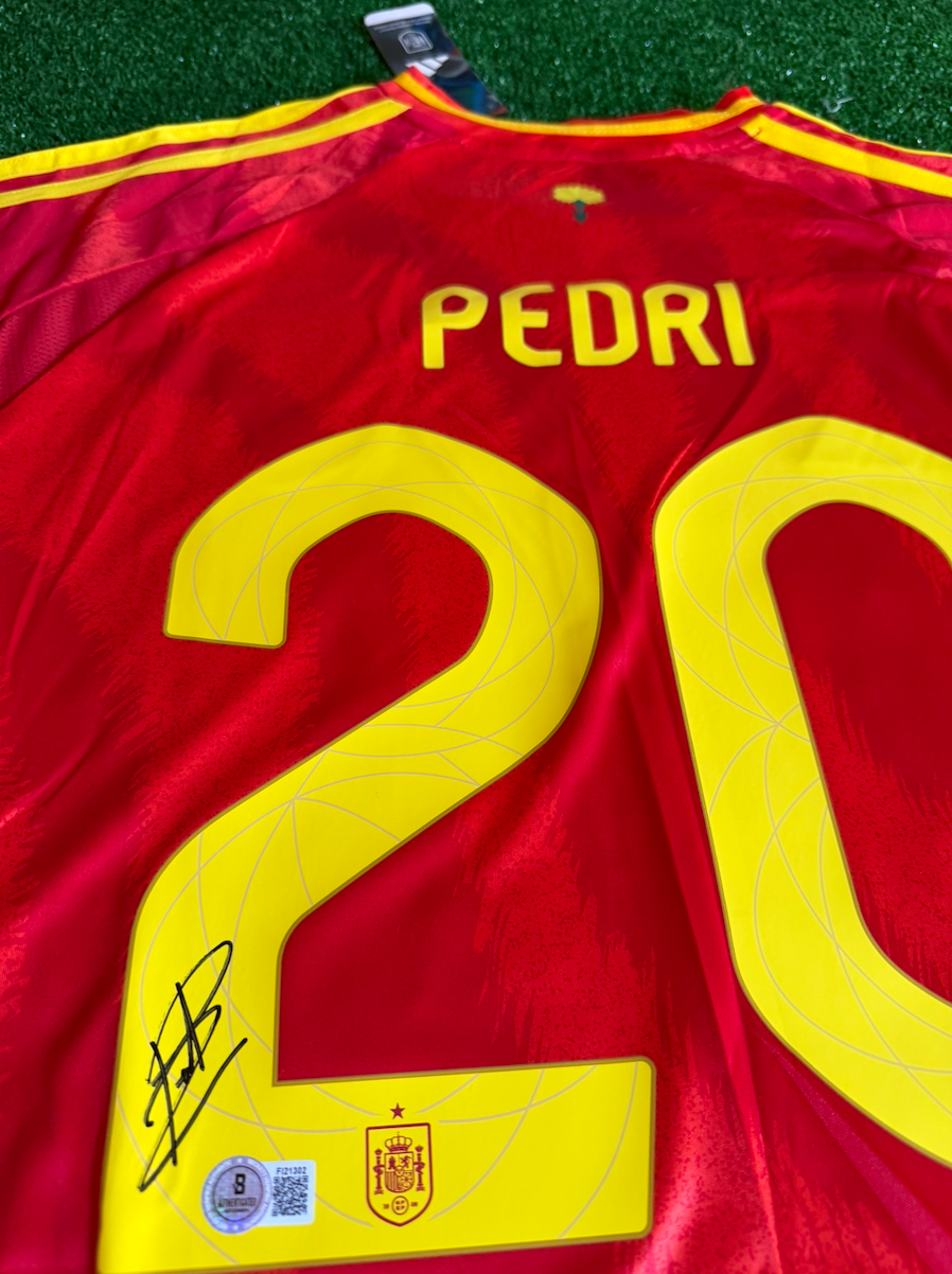 Pedri — España