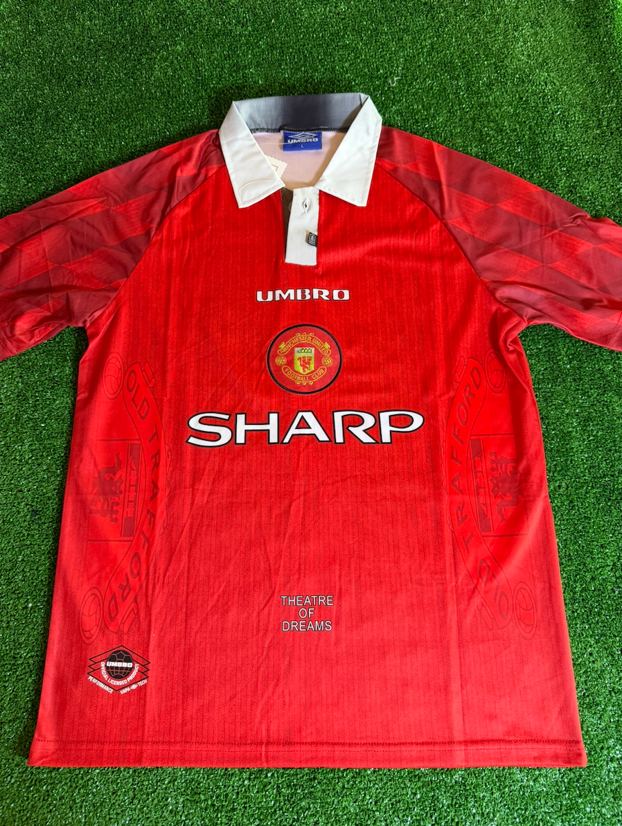 Eric Cantona — Manchester United