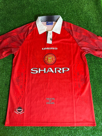 Eric Cantona — Manchester United