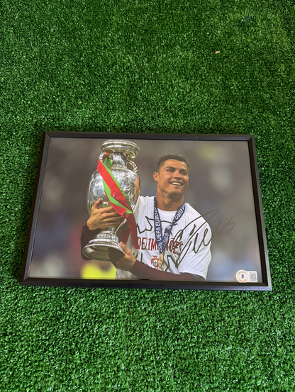 Cristiano Ronaldo — Trofeo Eurocopa — Portugal