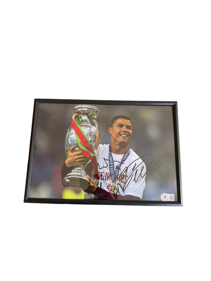 Cristiano Ronaldo — Trofeo Eurocopa — Portugal