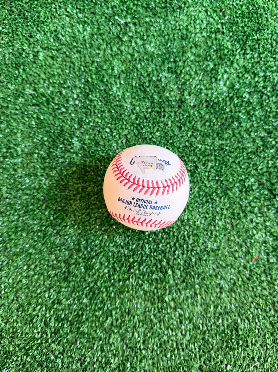 Shohei Ohtani — Pelota — MLB