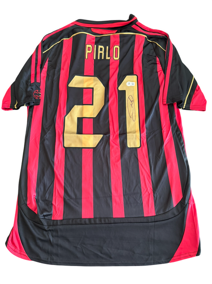 Andrea Pirlo — AC Milan Rojinegra