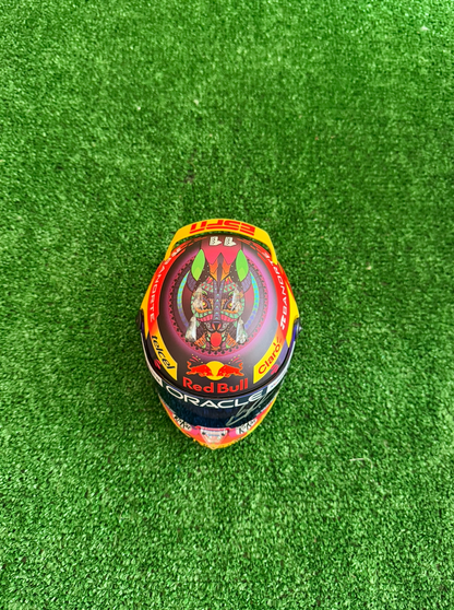 Sergio "Checo" Pérez — Mini Casco 1:2 — Red Bull Racing