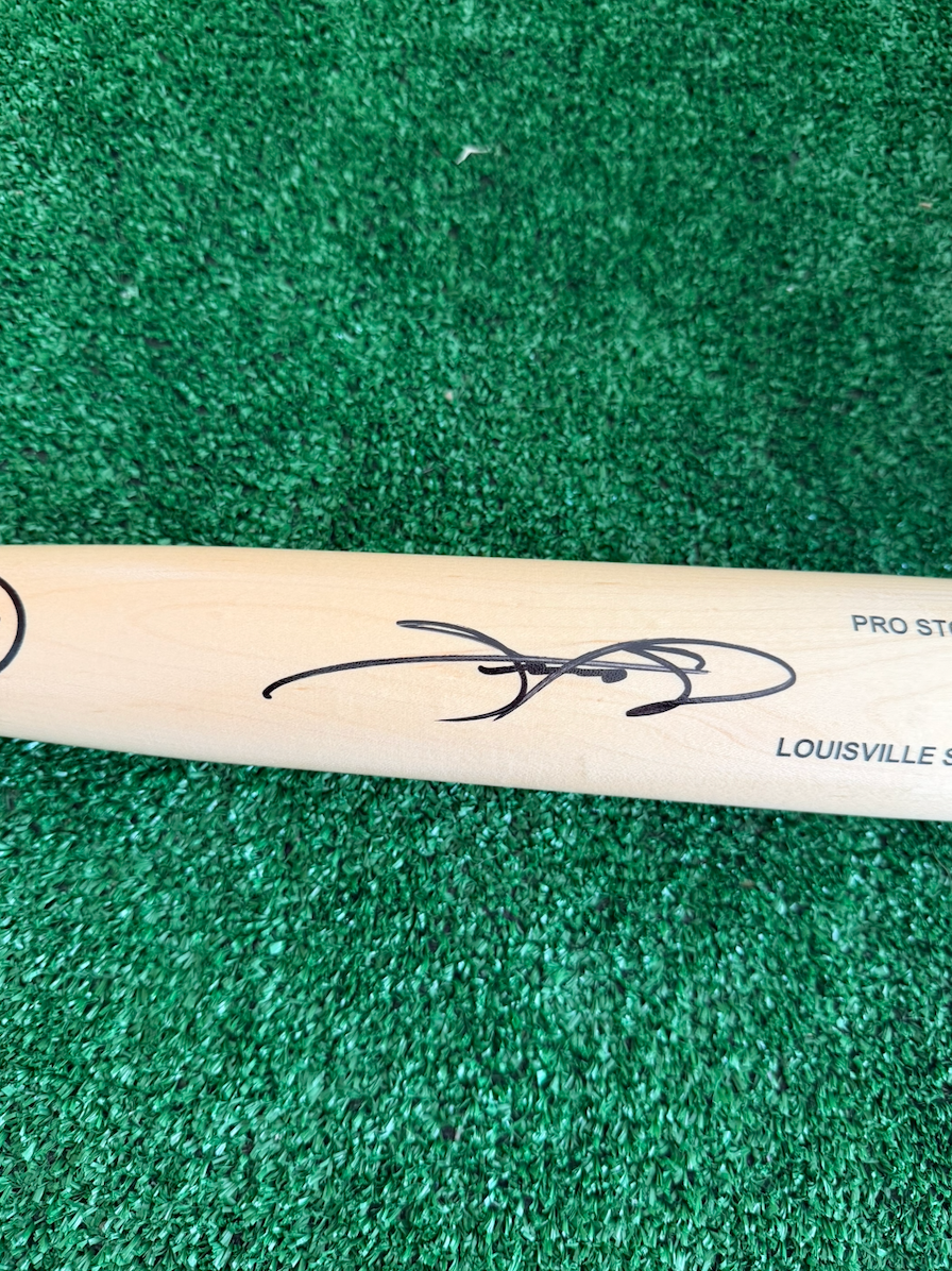 Sammy Sosa — Bat — MLB