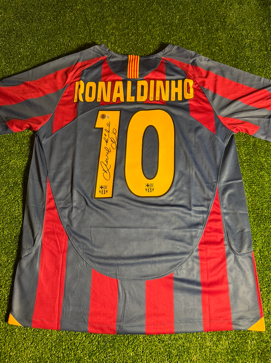 Ronaldinho — FC Barcelona