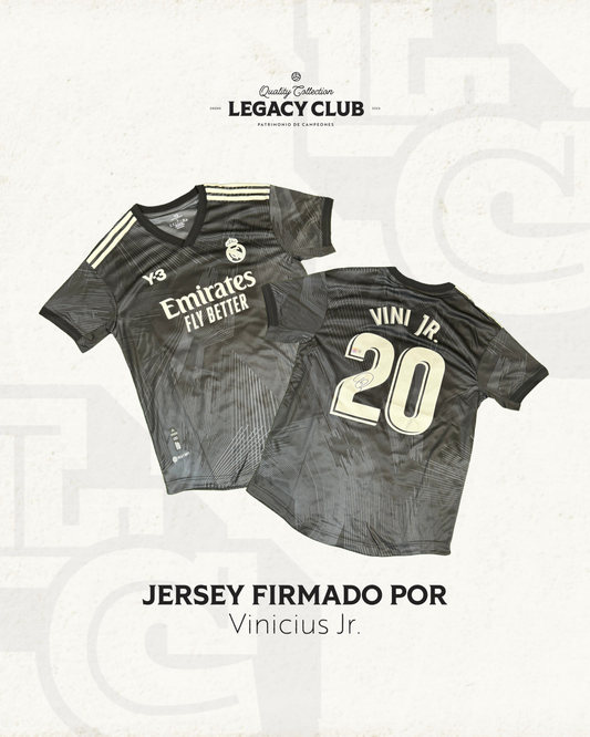 Camiseta Autografiada Vinicius Jr. Real Madrid 2021