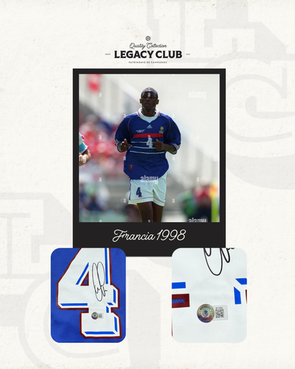 Jersey firmado Patrick Vieira Francia 1998 (Beckett) $7,500