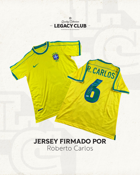 Jersey firmado Roberto Carlos Brasil